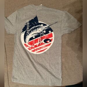 Men’s small costa shirt.